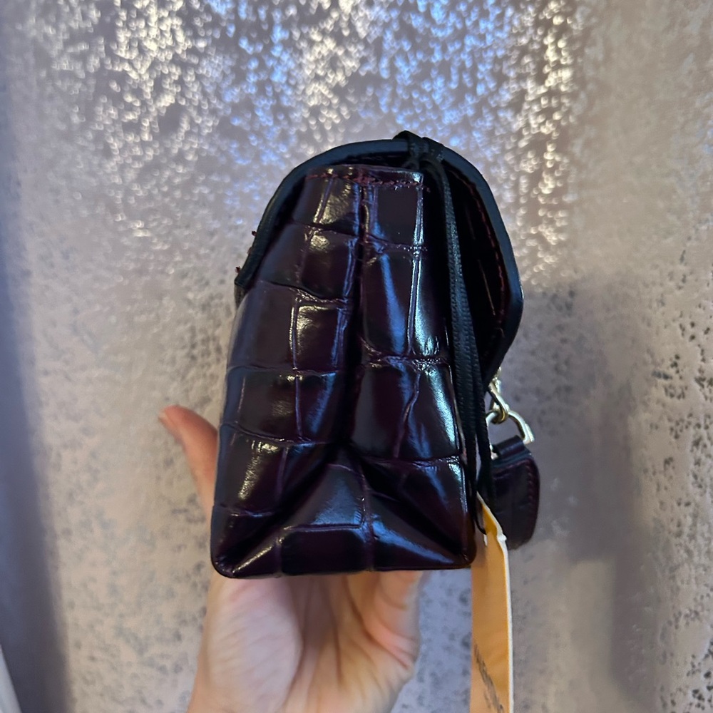 Valentino Croc-Embossed Crossbody Bag - Picture 11 of 12